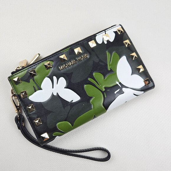 Michael Kors Whitney Large Butterfly Camo Tote & Adele Smartphone Wallet - Picture 10 of 16